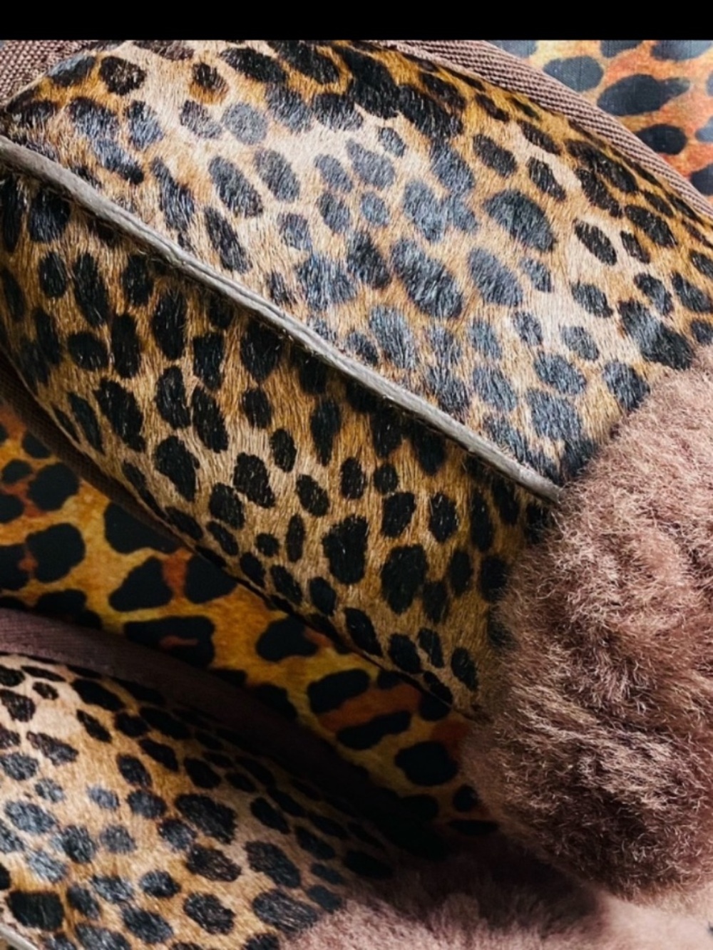 UGG Leopard-Print Calf-hair Sheepskin Slip-On Slippers - Picture 2 of 8